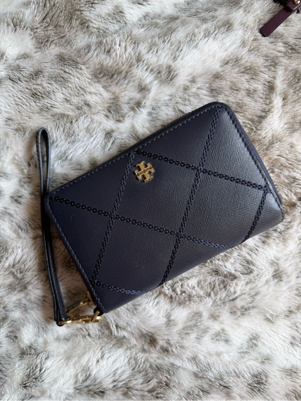 Tory Burch Navy Quilted Saffiano Zip Wristlet with Gold Logo